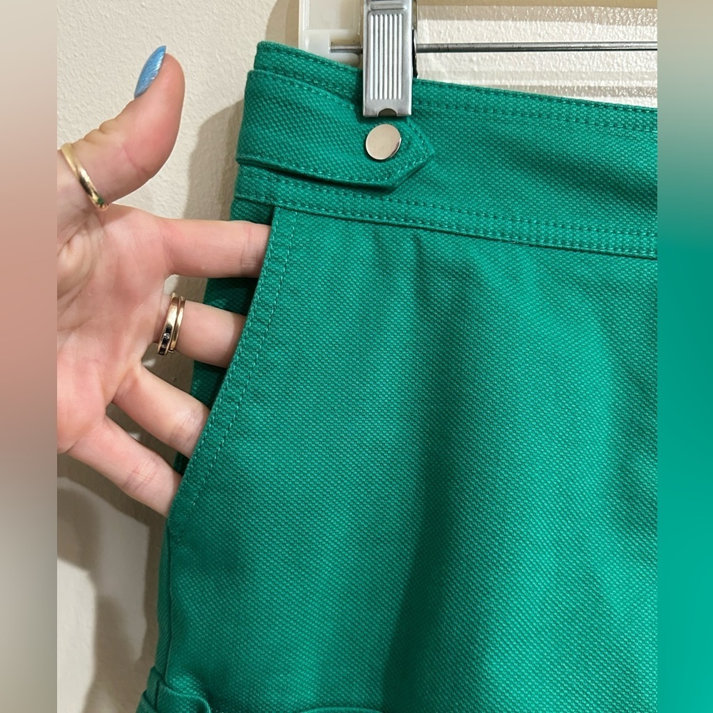 Green Cache Shorts - Picture 3 of 7